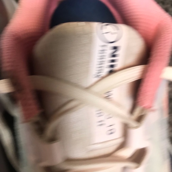 Nike Multicolor Running Shoes - Picture 7 of 13